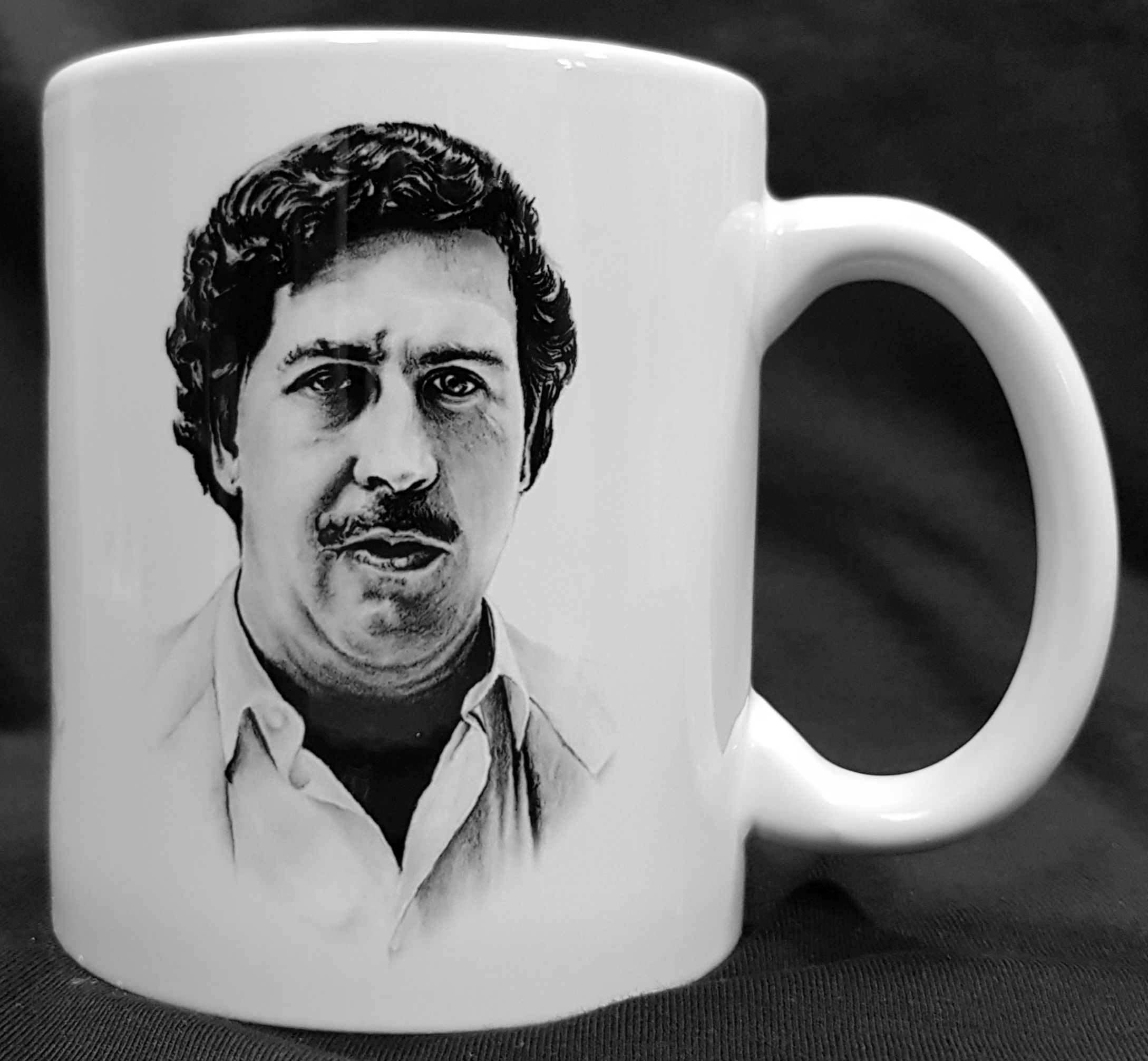 Hrnek Pablo Escobar